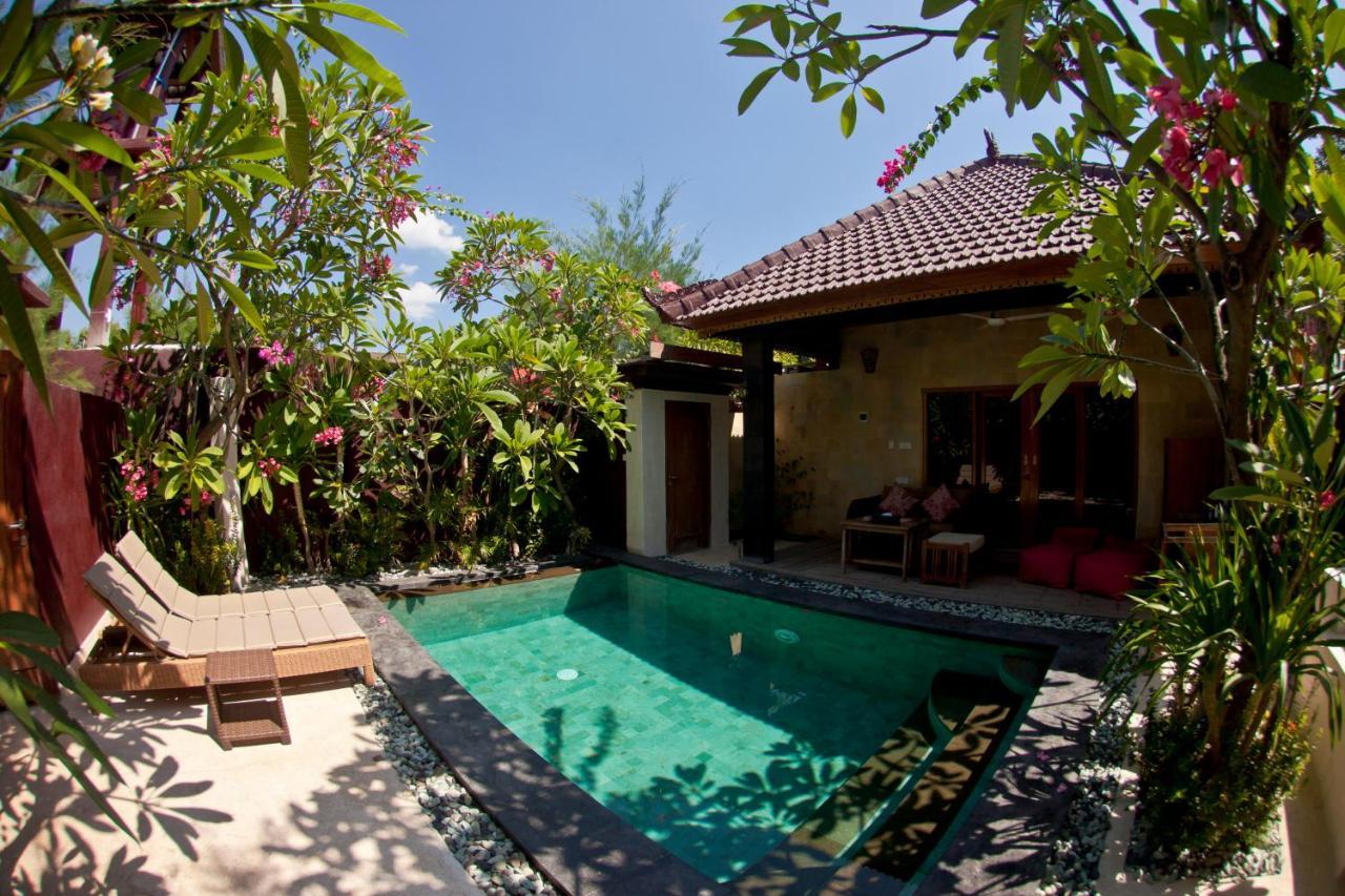 Taman Senang Villa Gili Air Exterior photo